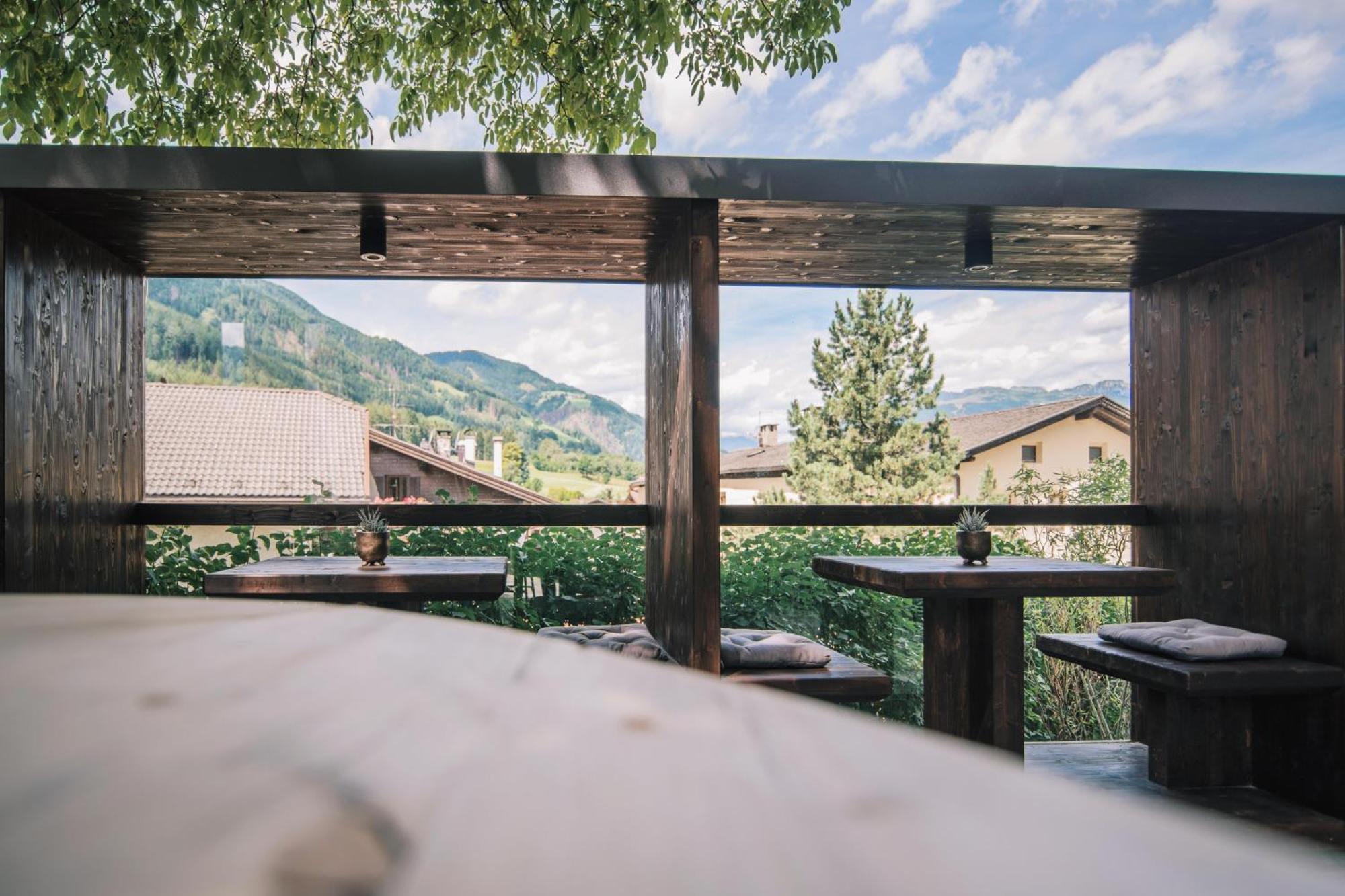 Hotel Wieser Campo di Trens Esterno foto